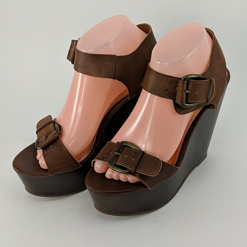 Madden Girl Woman's Anergy Wedge Sandal Sz 8M